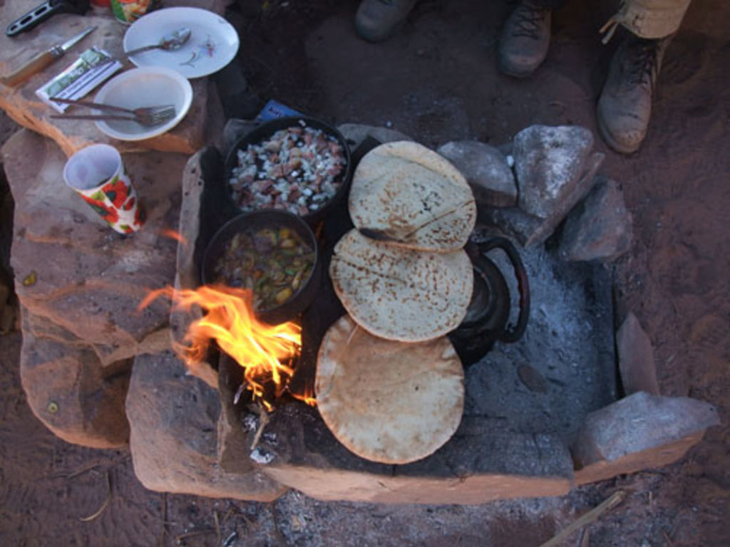 Fig. 28: What a delicious breakfast on Umm el-Biyara! Can you smell the breads, eggs, bacon and beans?