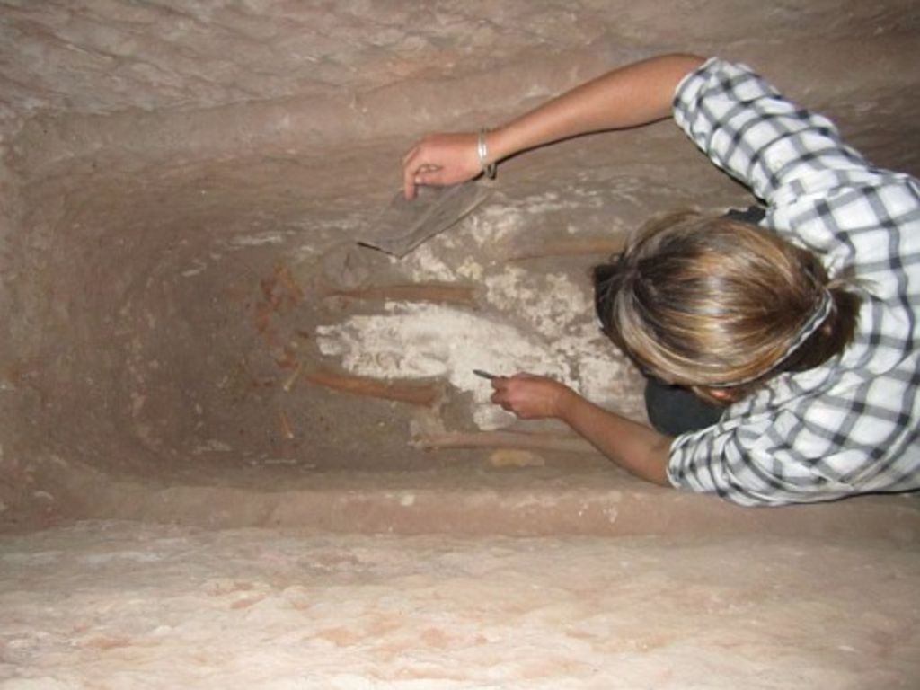 Fig. 90: Some human remains in one of the shaft graves of the Khubta tombs.