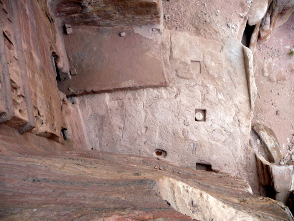 Fig. 10: Trenches 1, 2, 7, 10 (Sector A) after excavation – courtyard of Tomb 779 (photo: L. Wadeson)